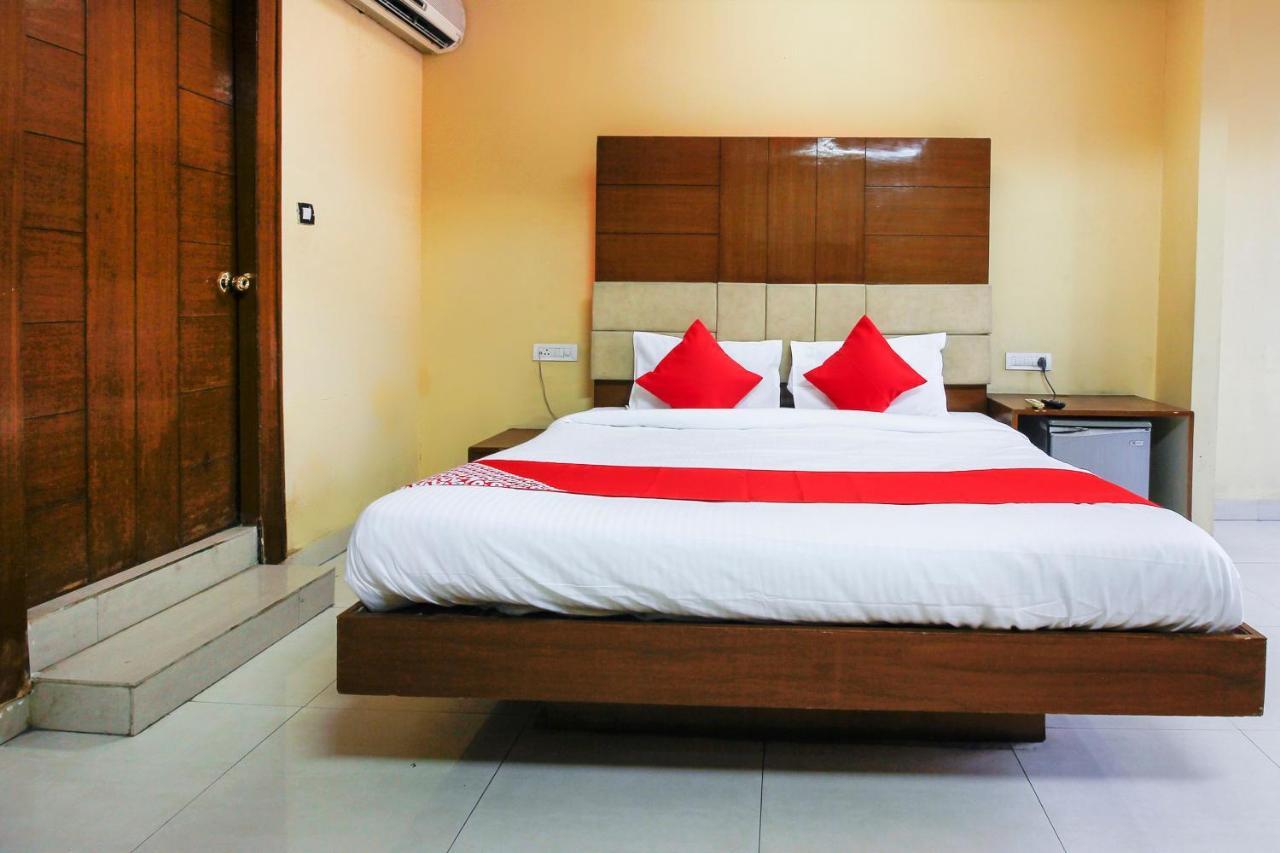 Oyo Hotel Metro International Near Lb Stadium Haiderabad Buitenkant foto