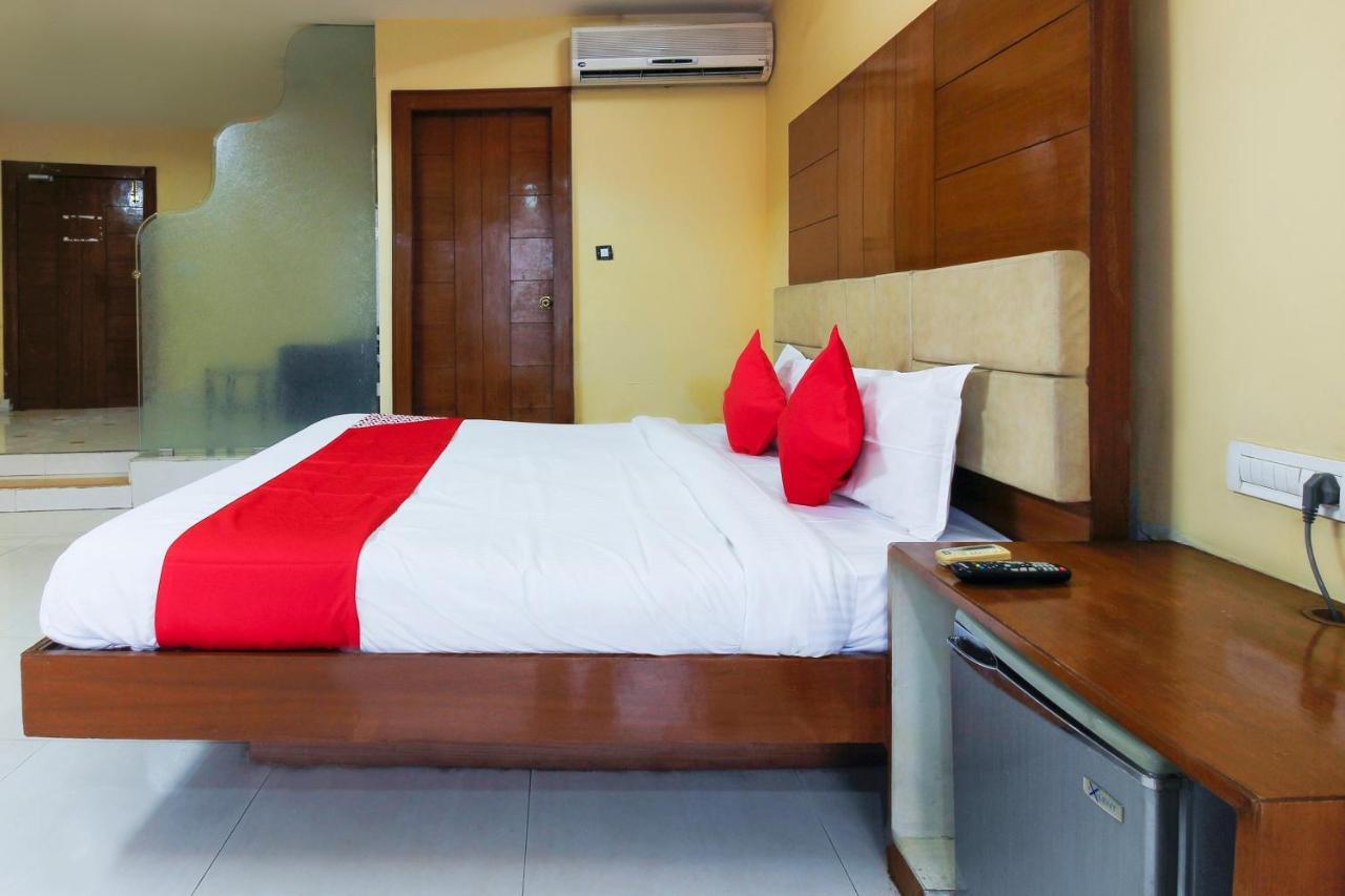 Oyo Hotel Metro International Near Lb Stadium Haiderabad Buitenkant foto