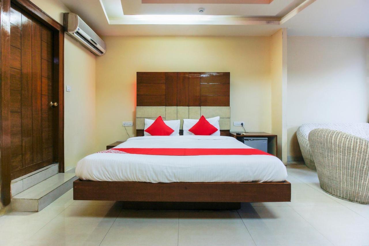 Oyo Hotel Metro International Near Lb Stadium Haiderabad Buitenkant foto
